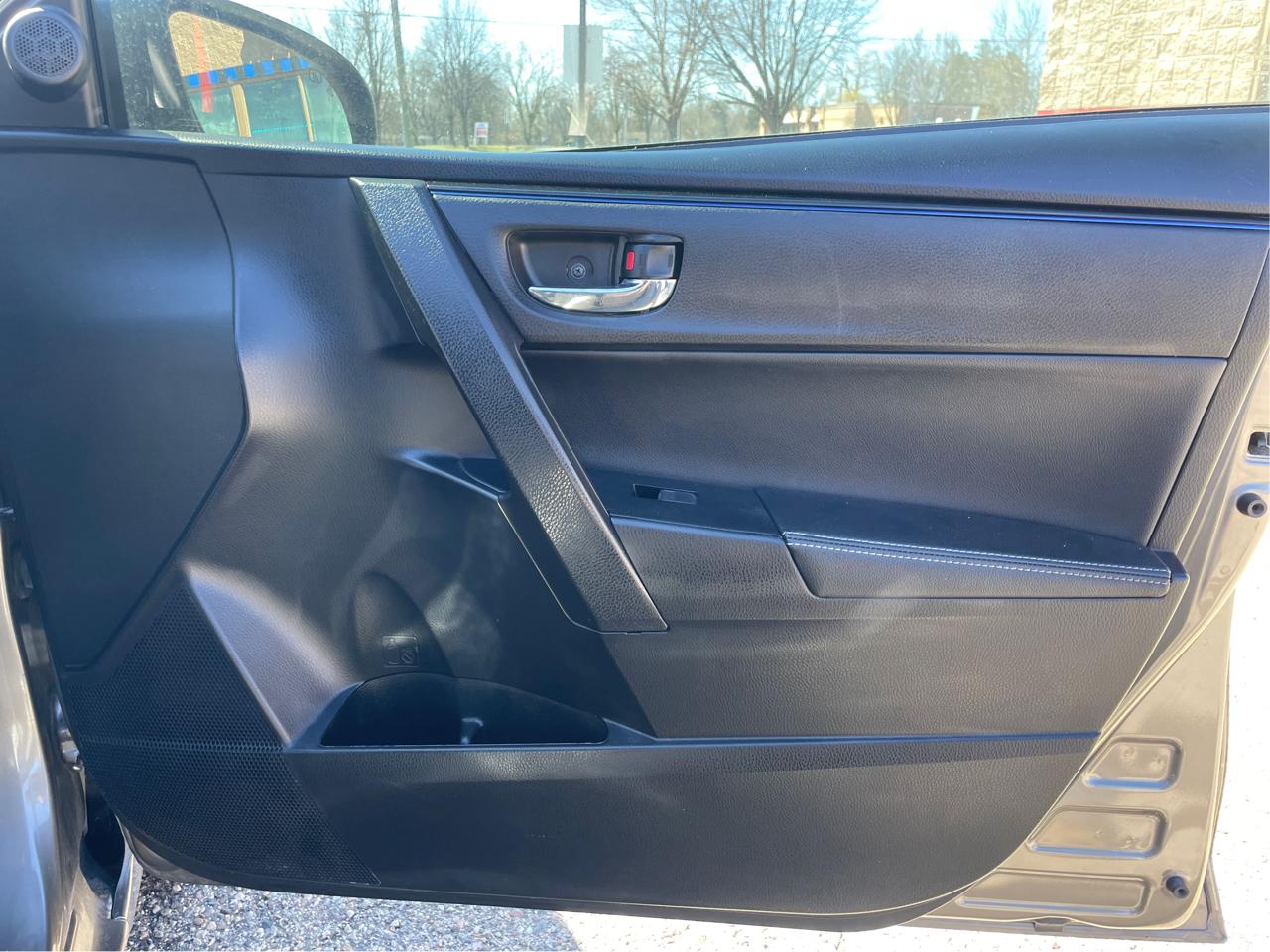 Toyota Corolla LE CVT 2017