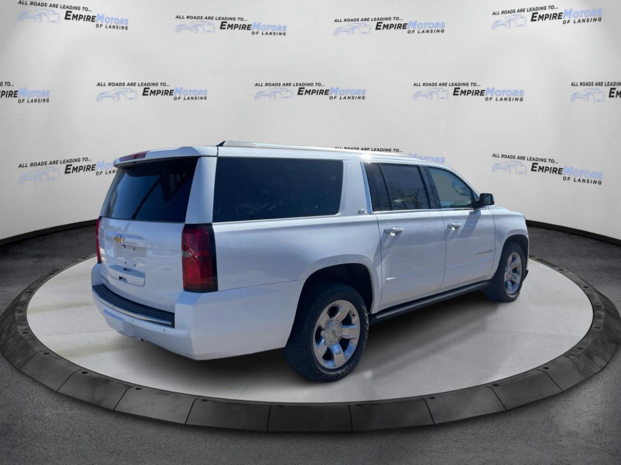 Chevrolet Suburban LTZ 4WD 2016