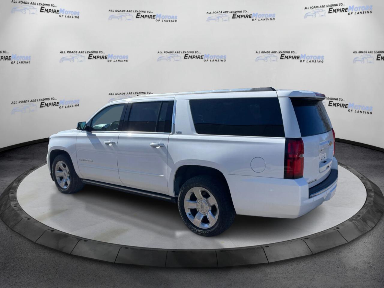 Chevrolet Suburban LTZ 4WD 2016