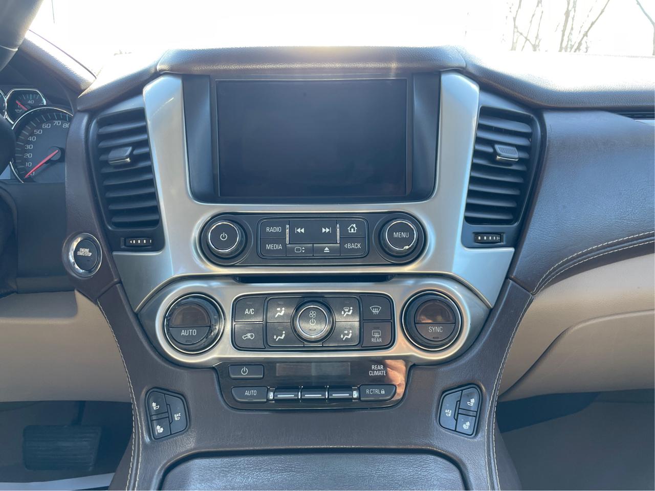 Chevrolet Suburban LTZ 4WD 2016