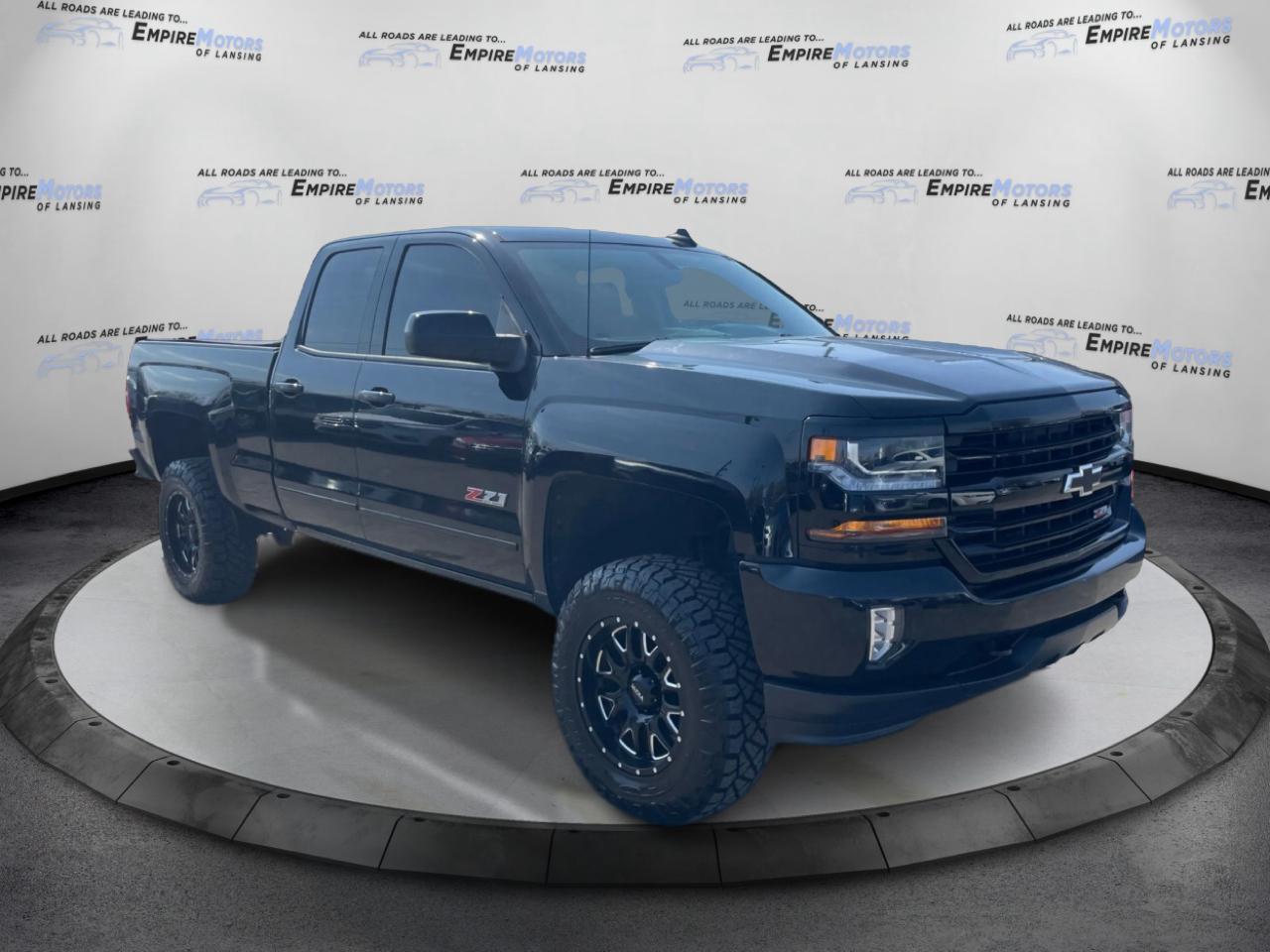 Chevrolet Silverado 1500 1LT Crew Cab 4WD 2017