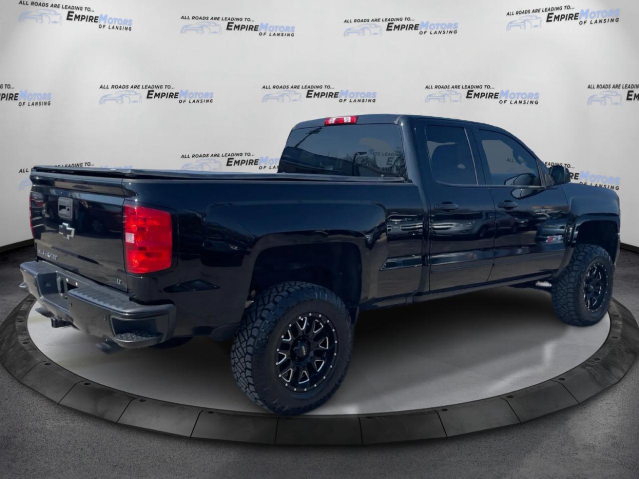 Chevrolet Silverado 1500 1LT Crew Cab 4WD 2017
