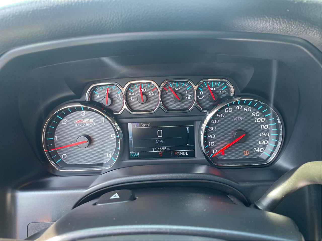 Chevrolet Silverado 1500 1LT Crew Cab 4WD 2017