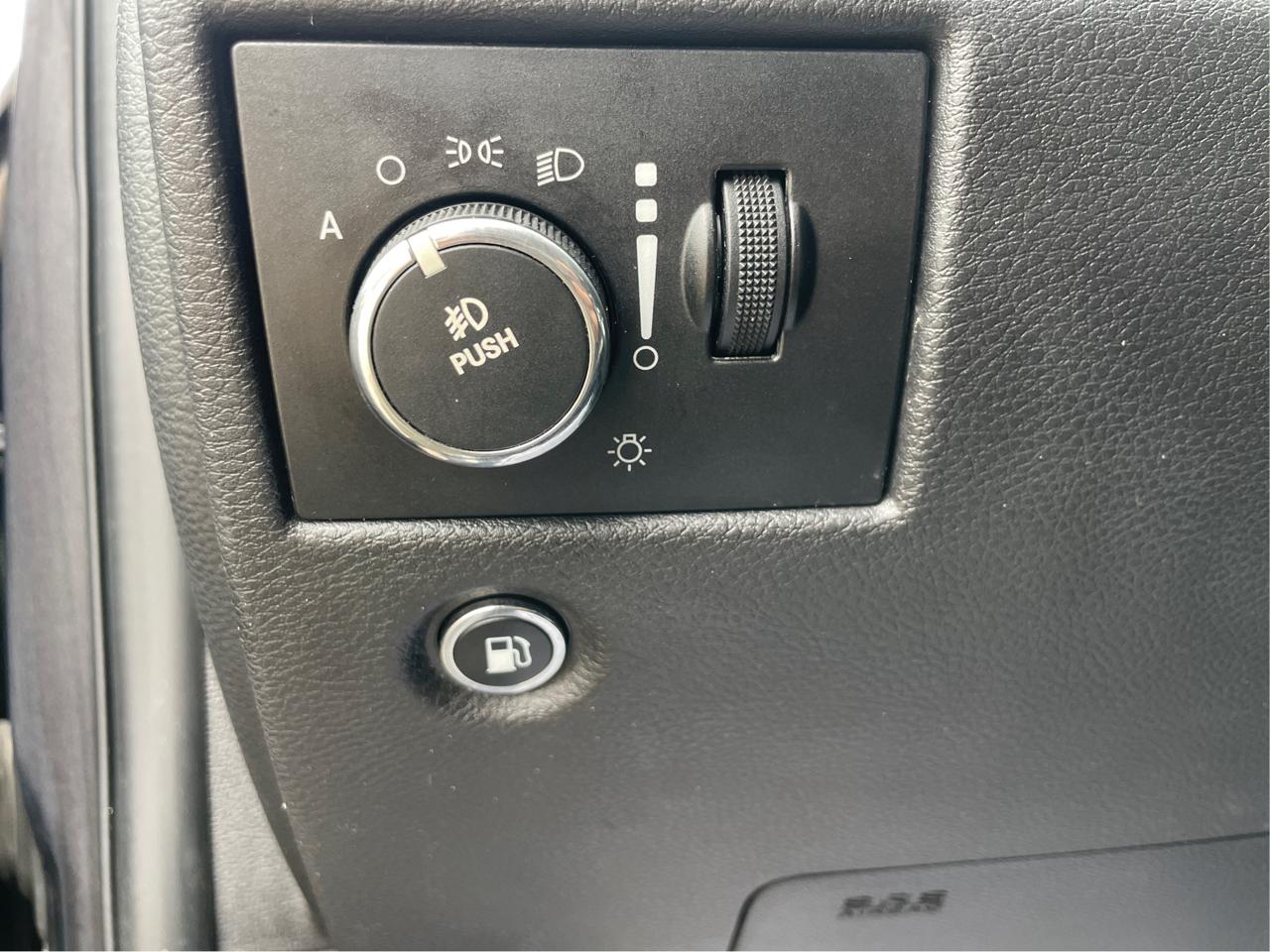 Jeep Grand Cherokee Limited 4WD 2014