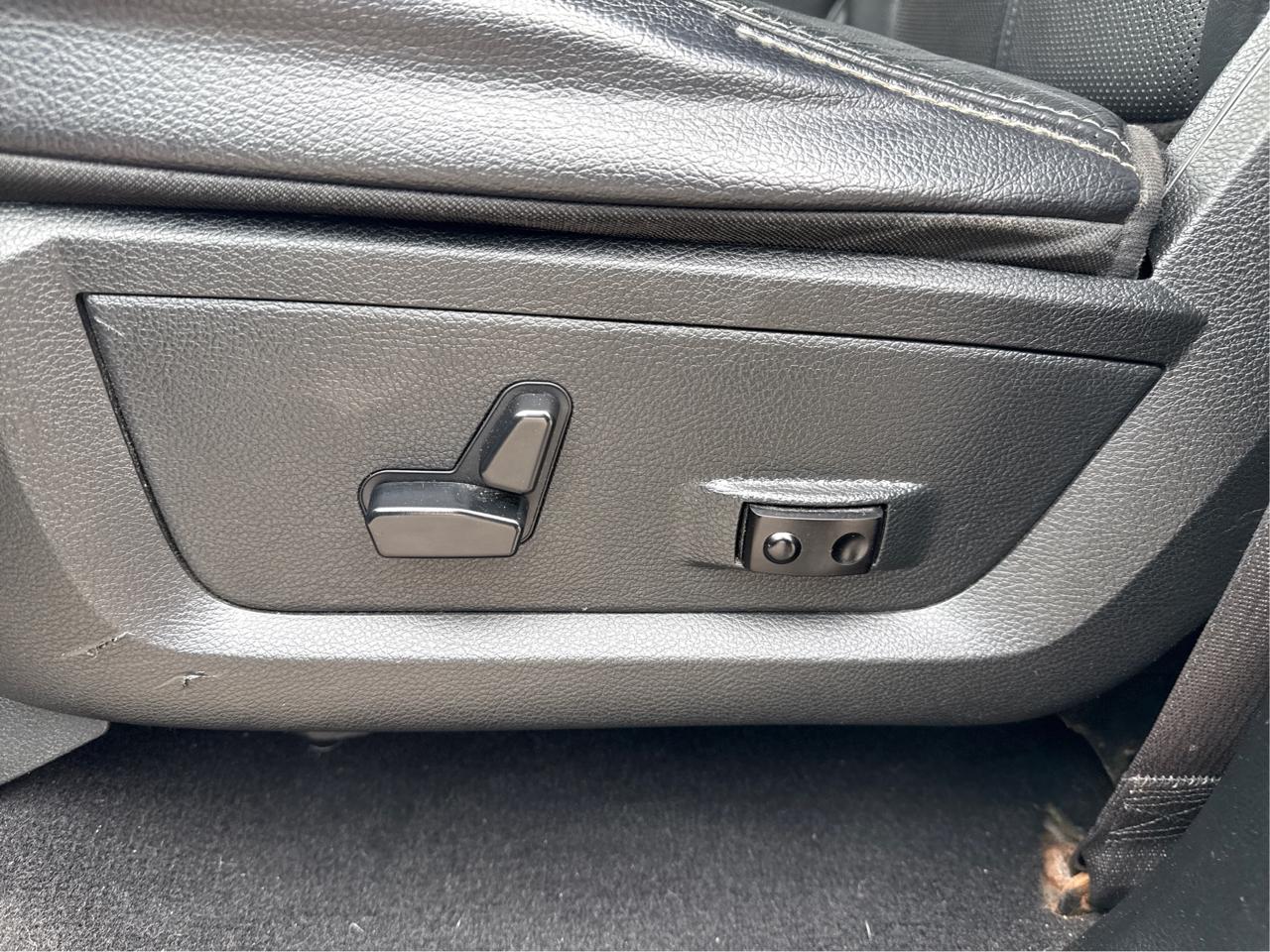 RAM 1500 Sport Crew Cab SWB 4WD 2018