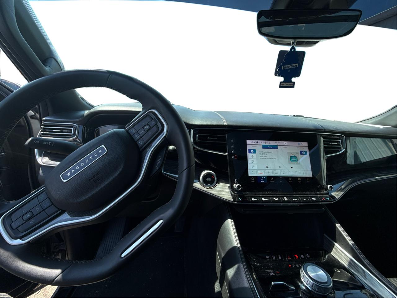 Jeep Wagoneer Series II 4WD 2022