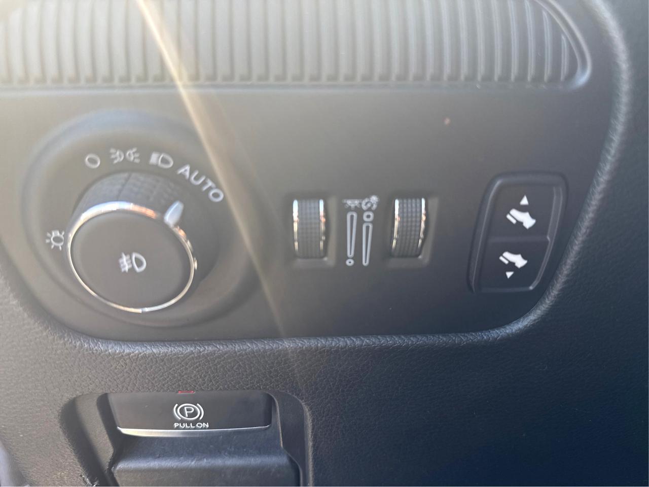 Jeep Wagoneer Series II 4WD 2022