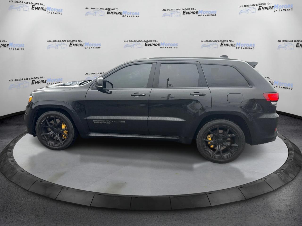 Jeep Grand Cherokee Trackhawk 2021