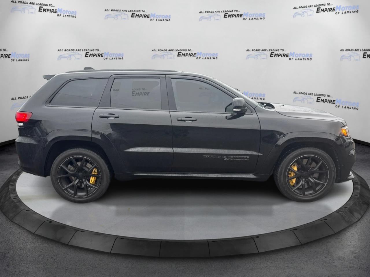 Jeep Grand Cherokee Trackhawk 2021
