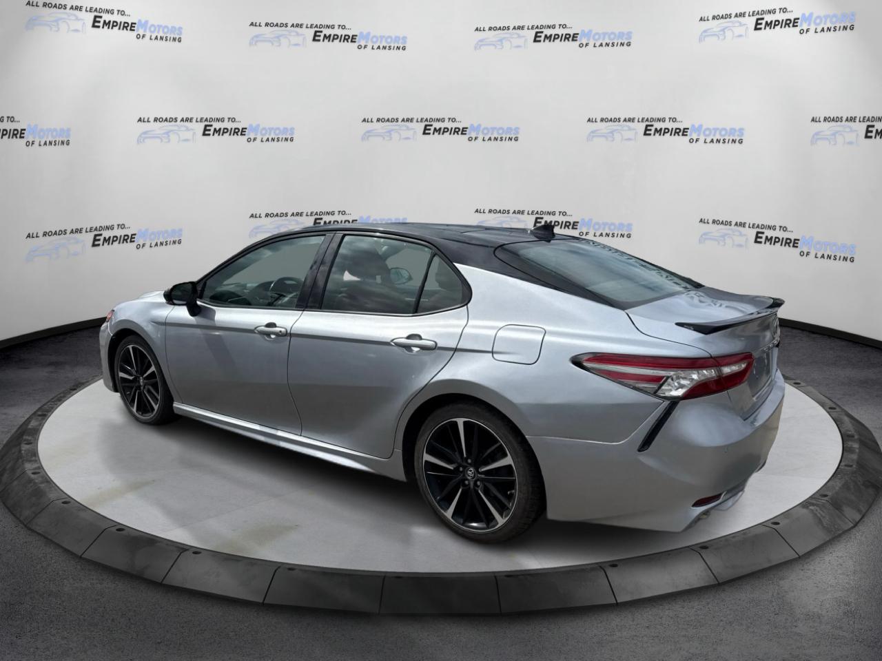 Toyota Camry XLE V6 2018