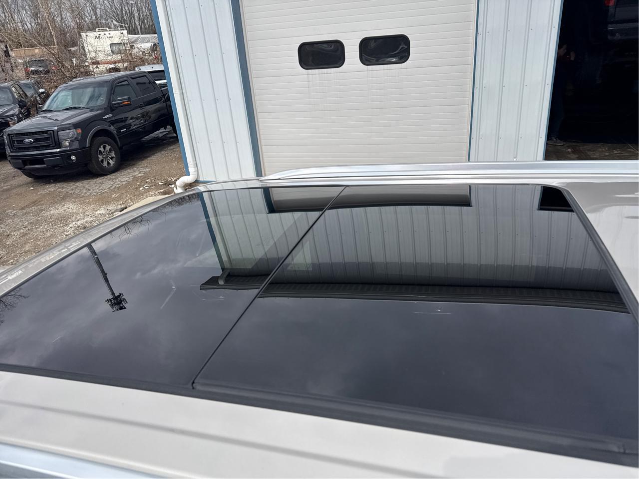 Chevrolet Suburban LT 4WD 2021