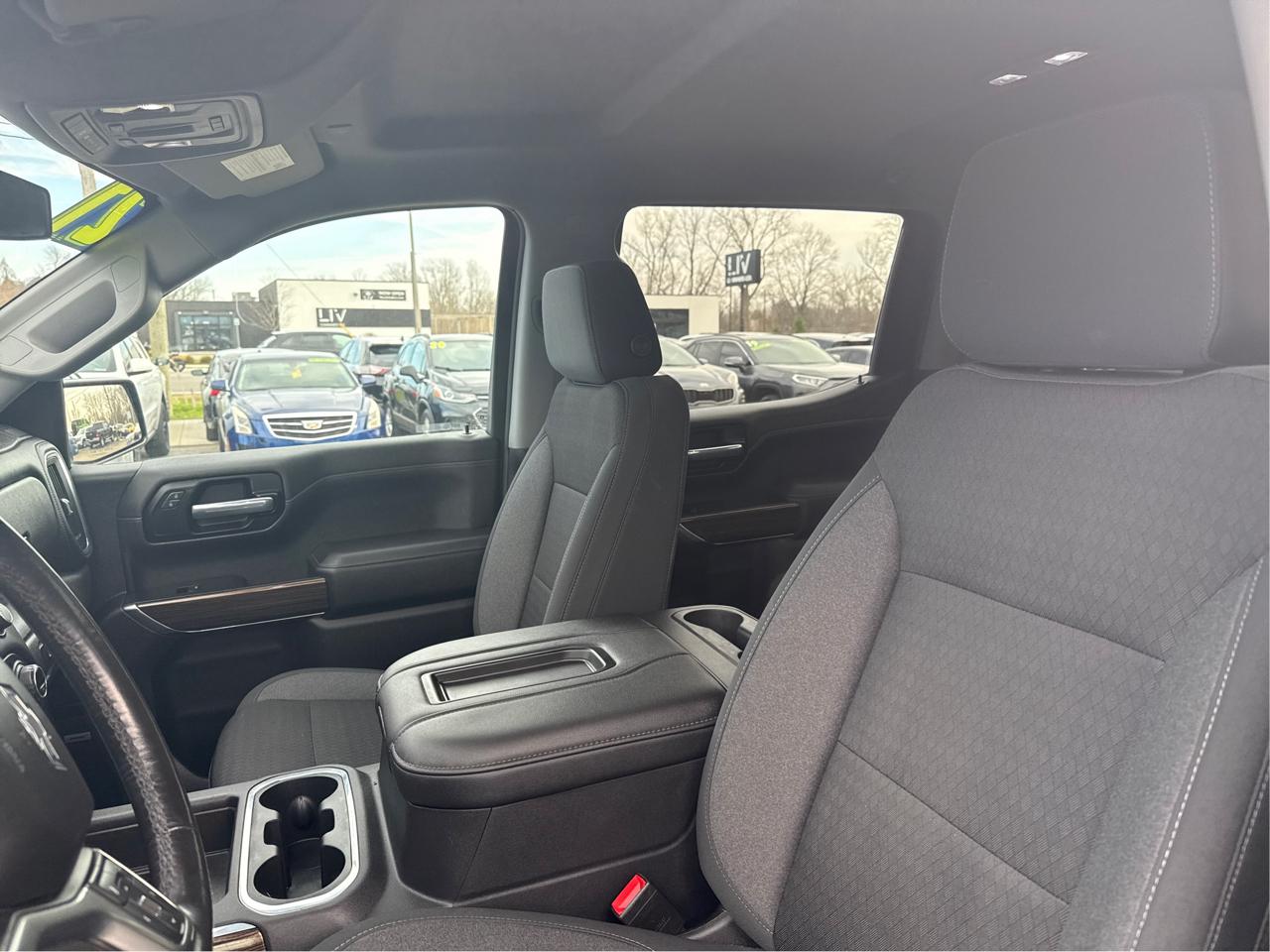 Chevrolet Silverado 1500 RST Crew Cab 4WD 2021