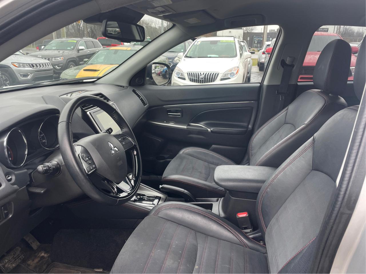 Mitsubishi Outlander Sport 2.0 SE CVT 2022