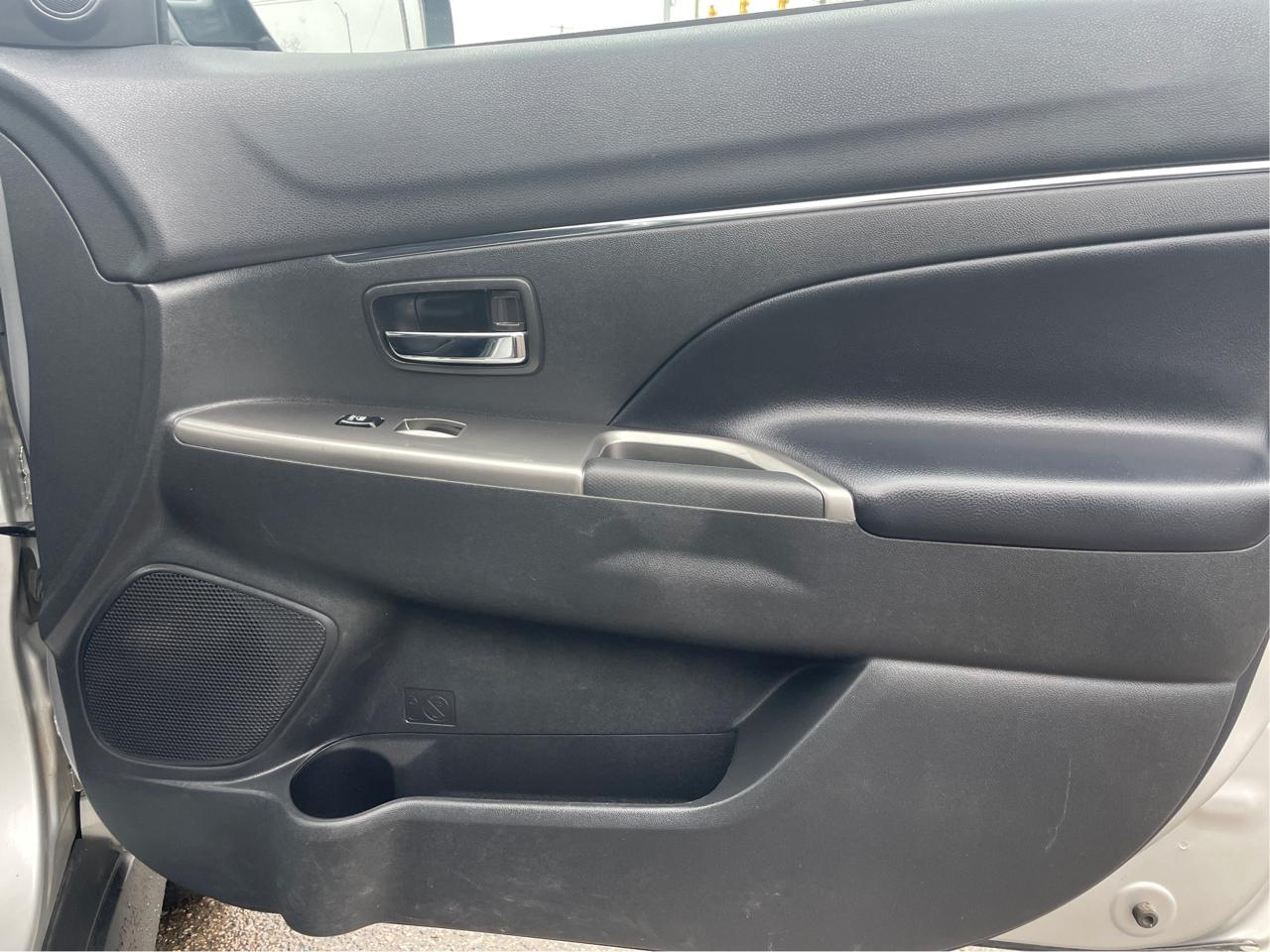 Mitsubishi Outlander Sport 2.0 SE CVT 2022