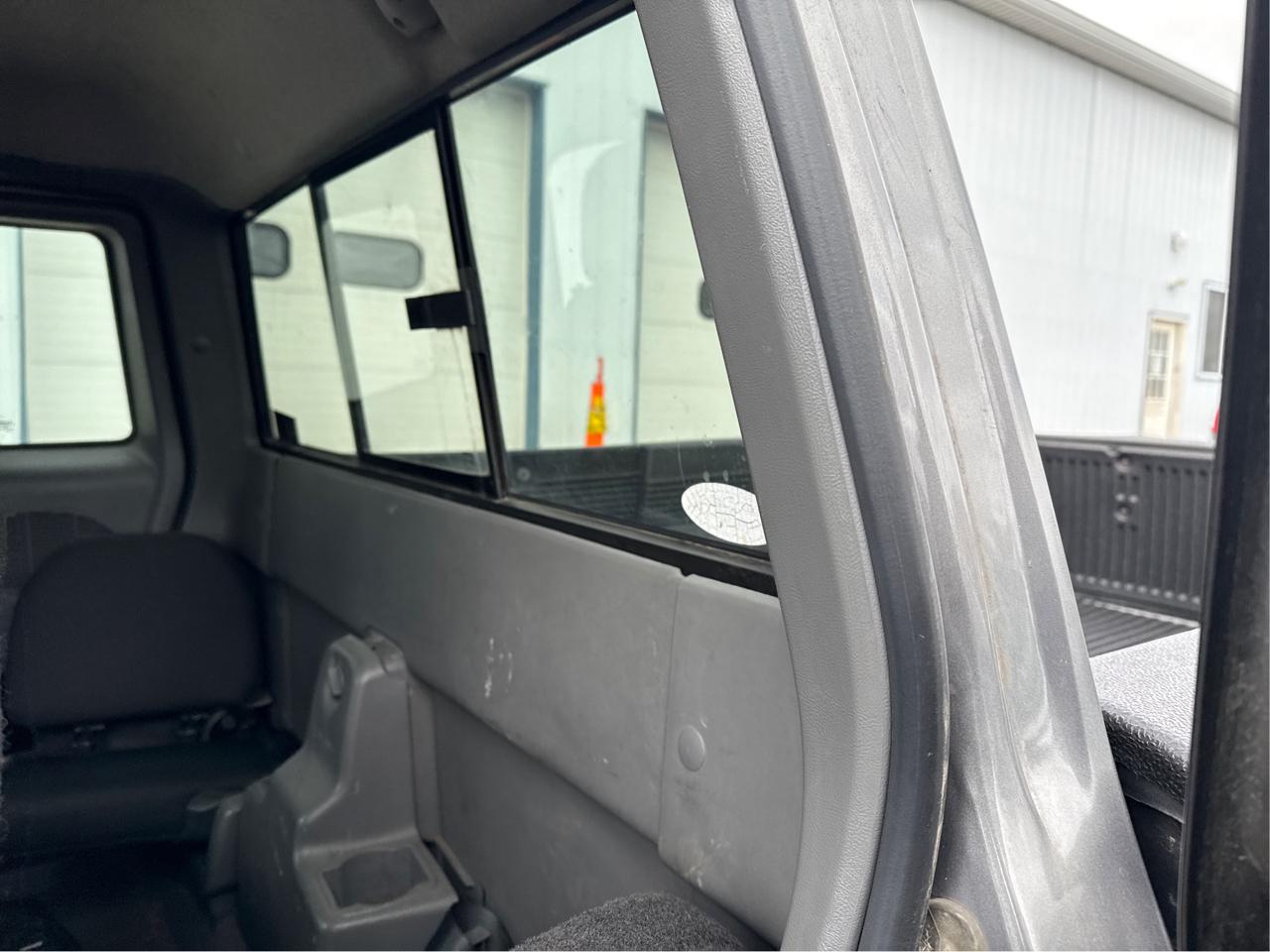 Ford Ranger Sport SuperCab 4-Door 4WD 2011