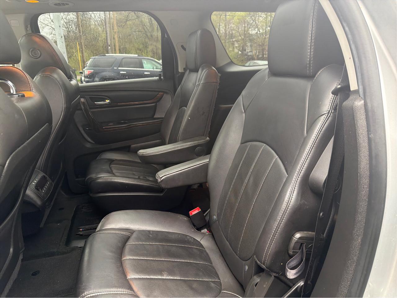 GMC Acadia Denali AWD 2016