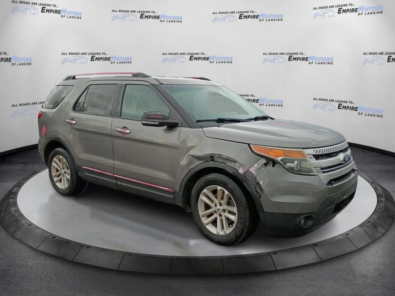 Ford Explorer XLT FWD 2011