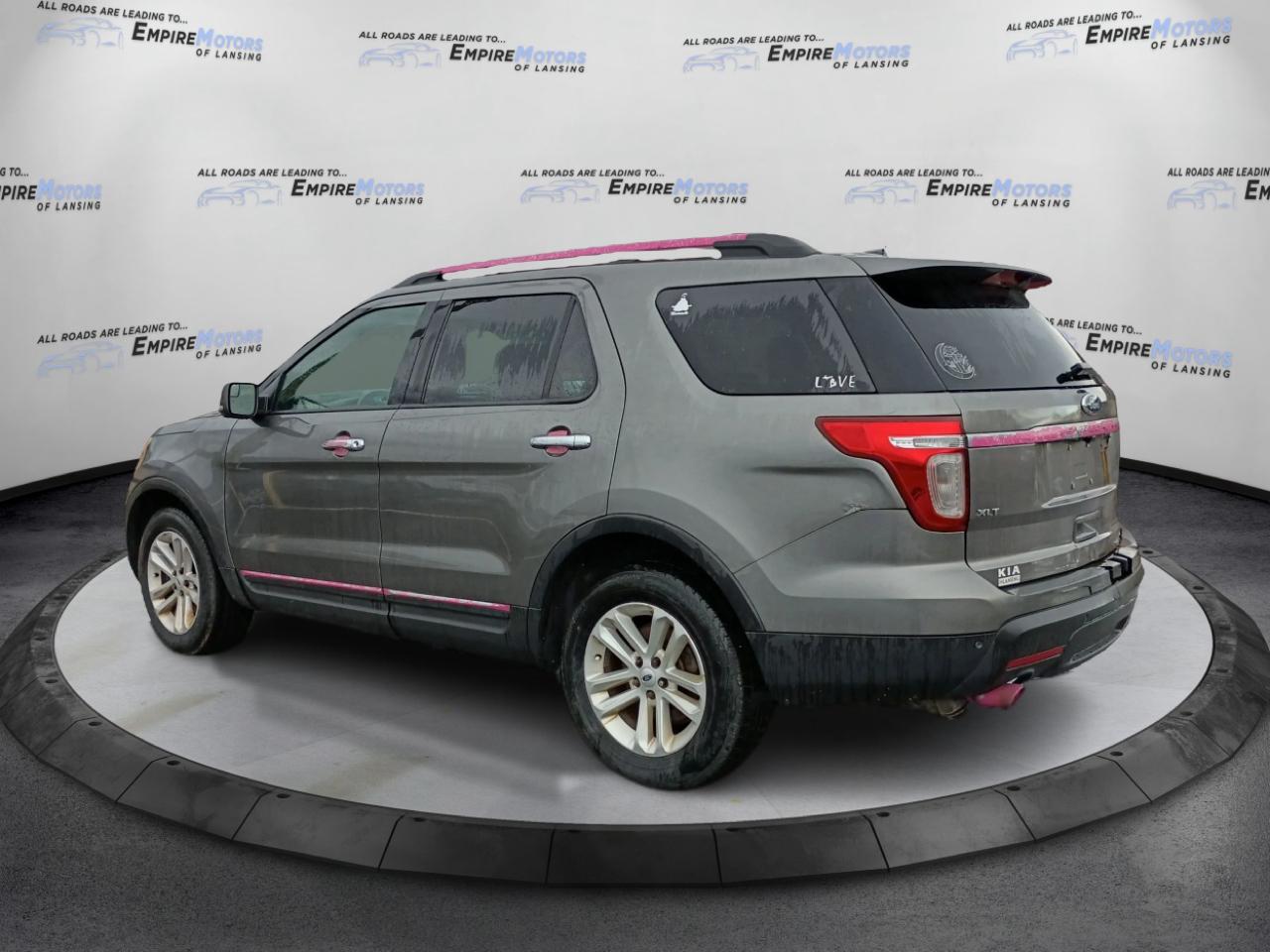 Ford Explorer XLT FWD 2011
