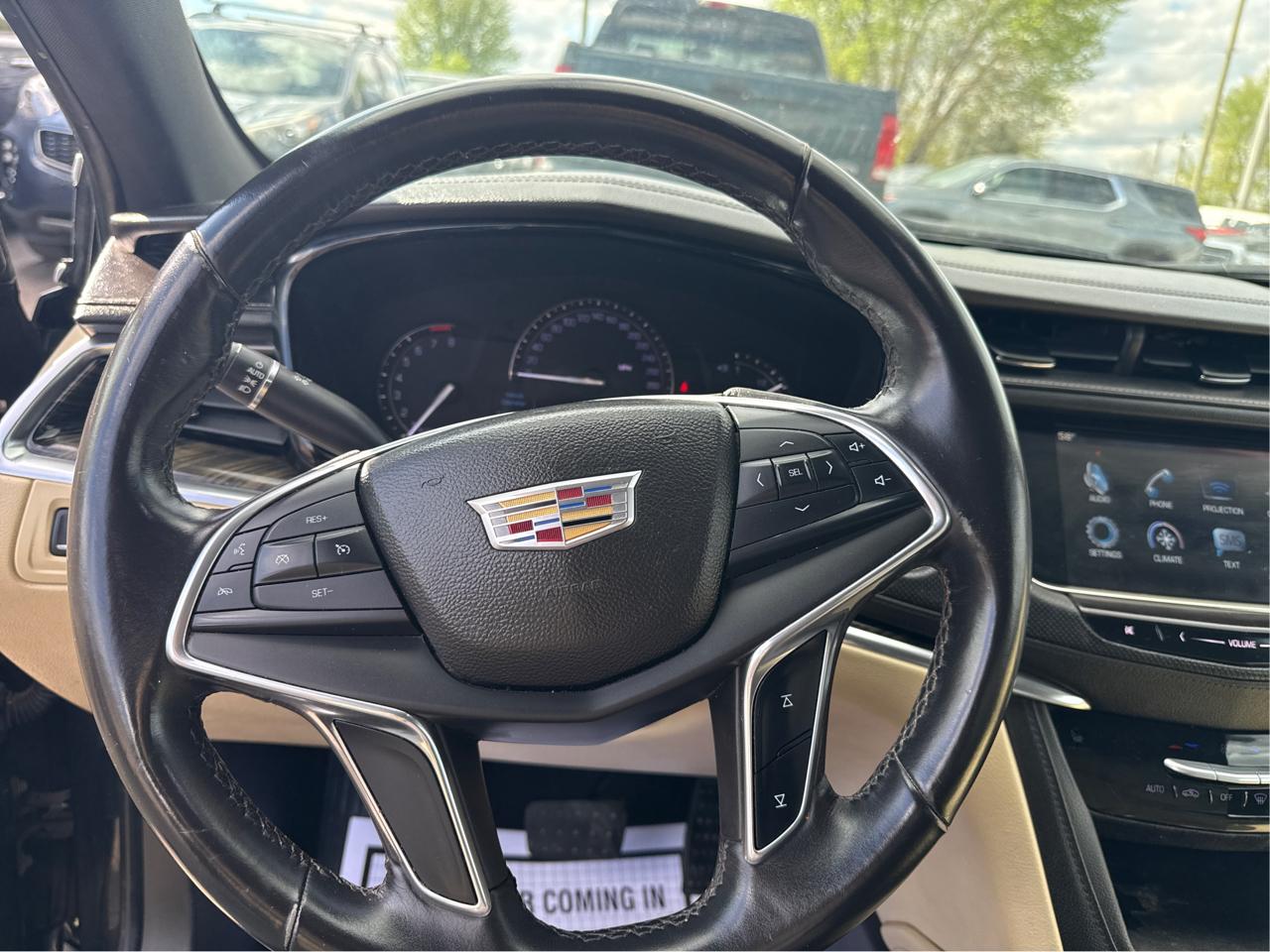 Cadillac XT5 Base 2017