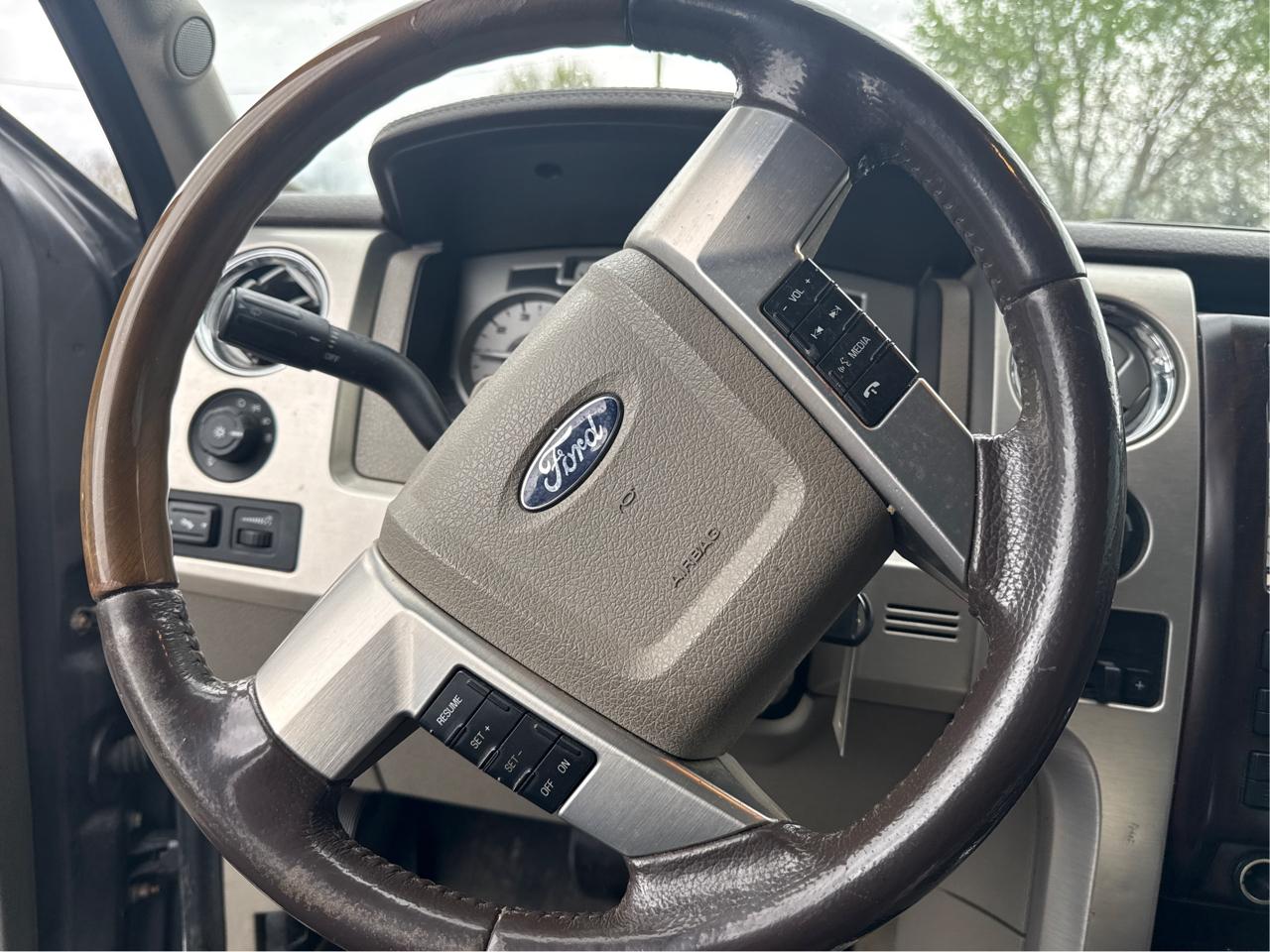 Ford F-150 Lariat SuperCrew 6.5-ft. Bed 4WD 2010