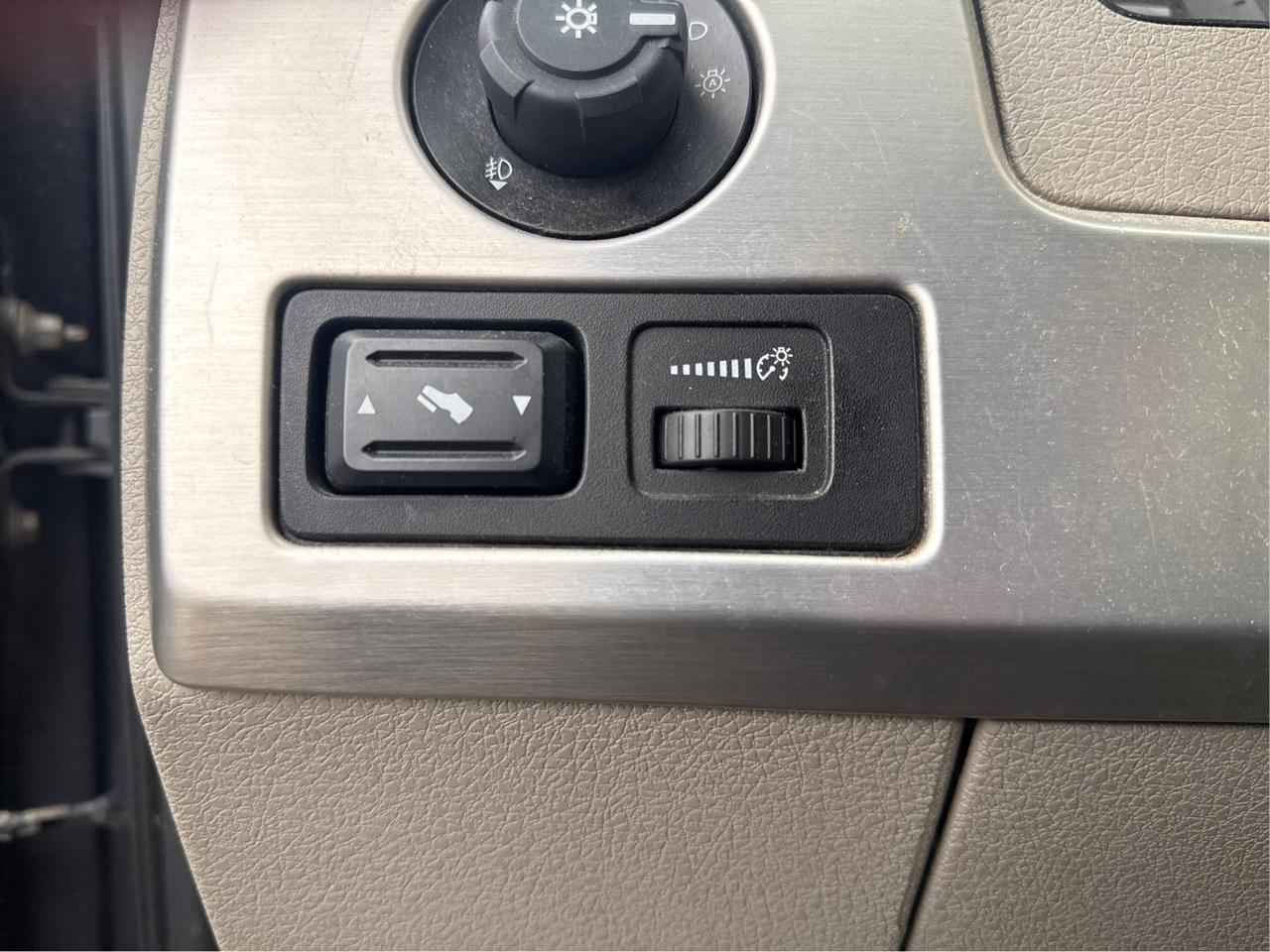 Ford F-150 Lariat SuperCrew 6.5-ft. Bed 4WD 2010