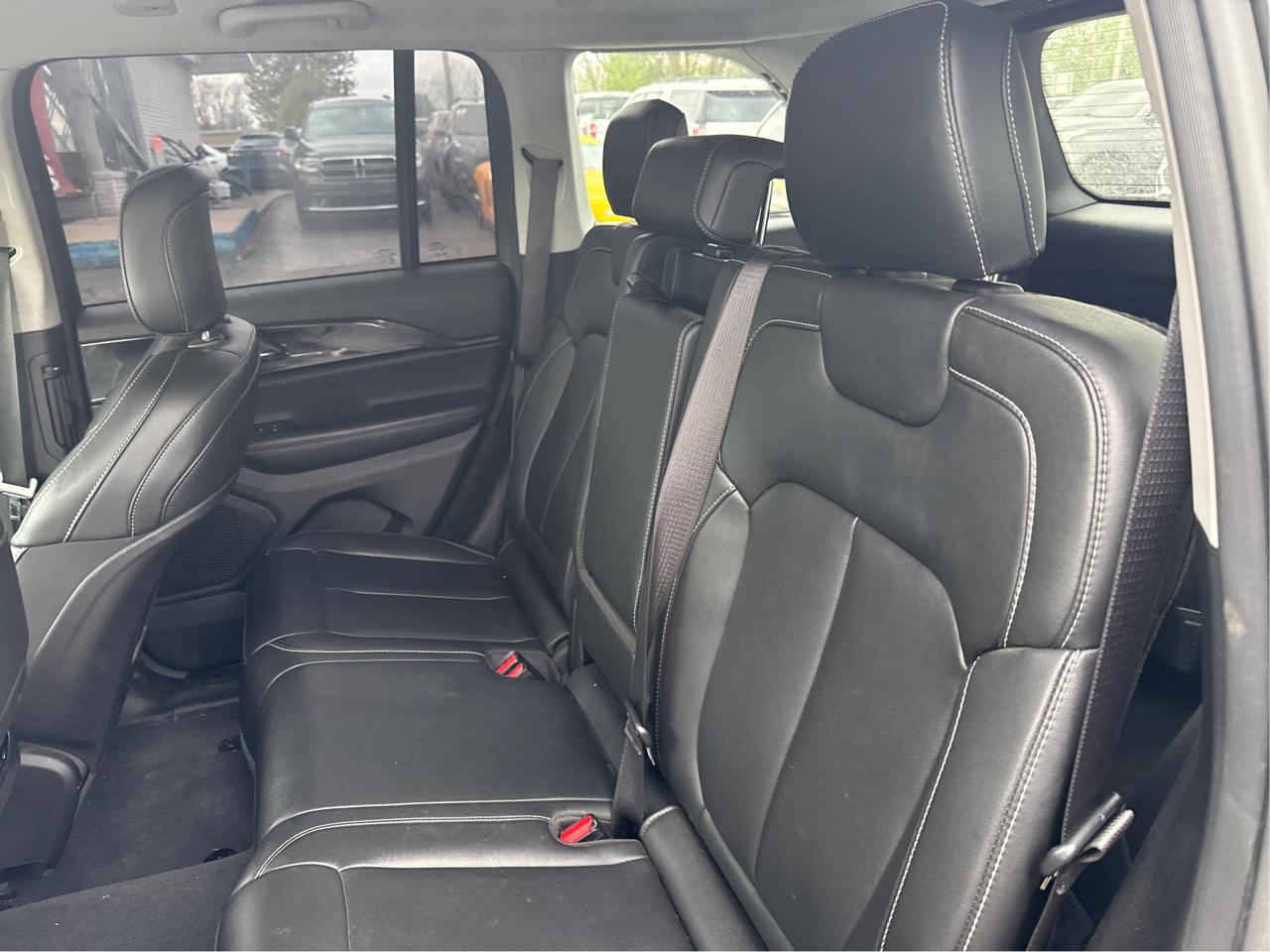 Jeep Grand Cherokee Limited 4WD 2023