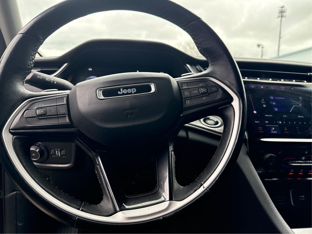 Jeep Grand Cherokee Limited 4WD 2023