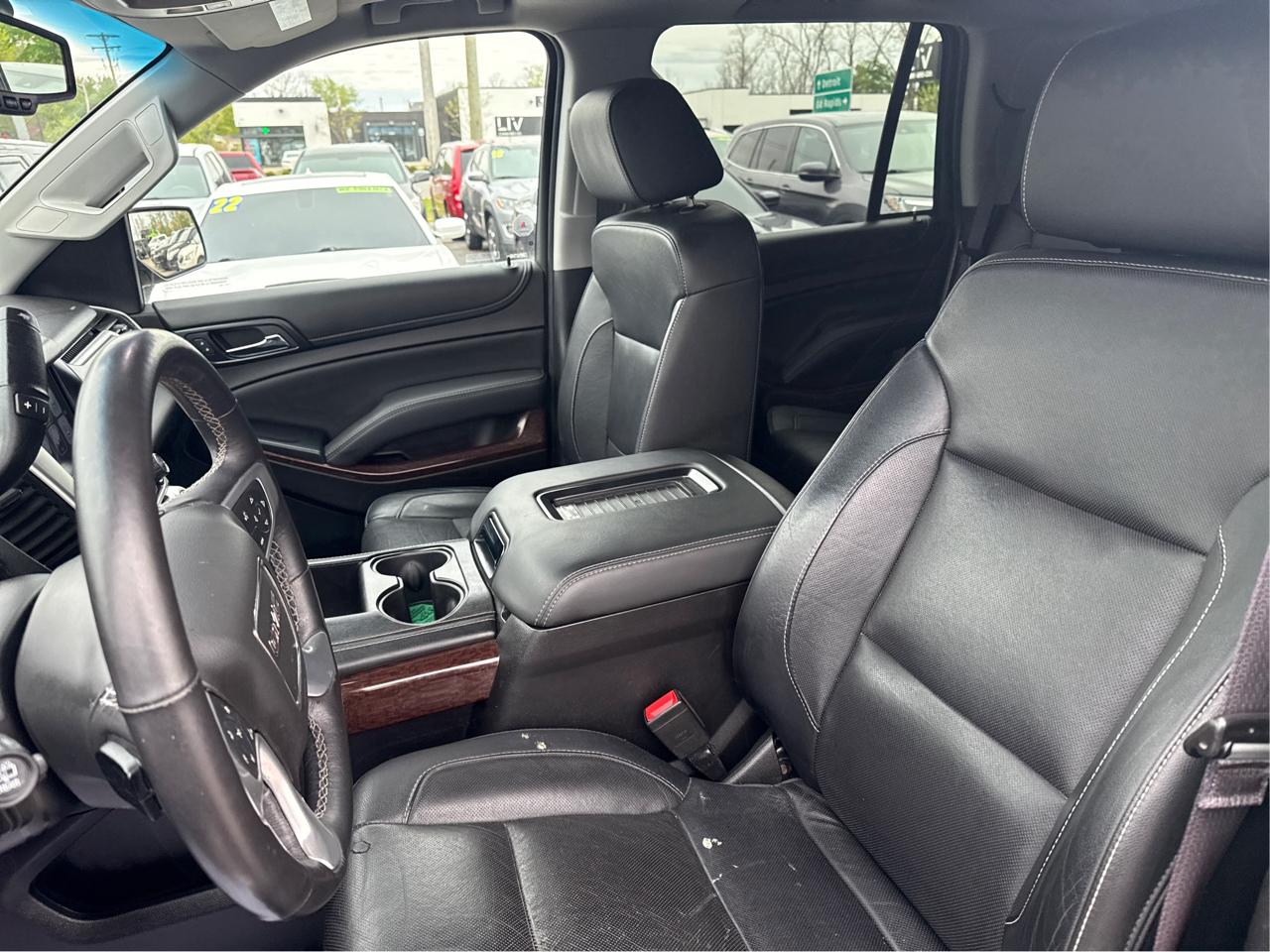 GMC Yukon SLT 4WD 2017