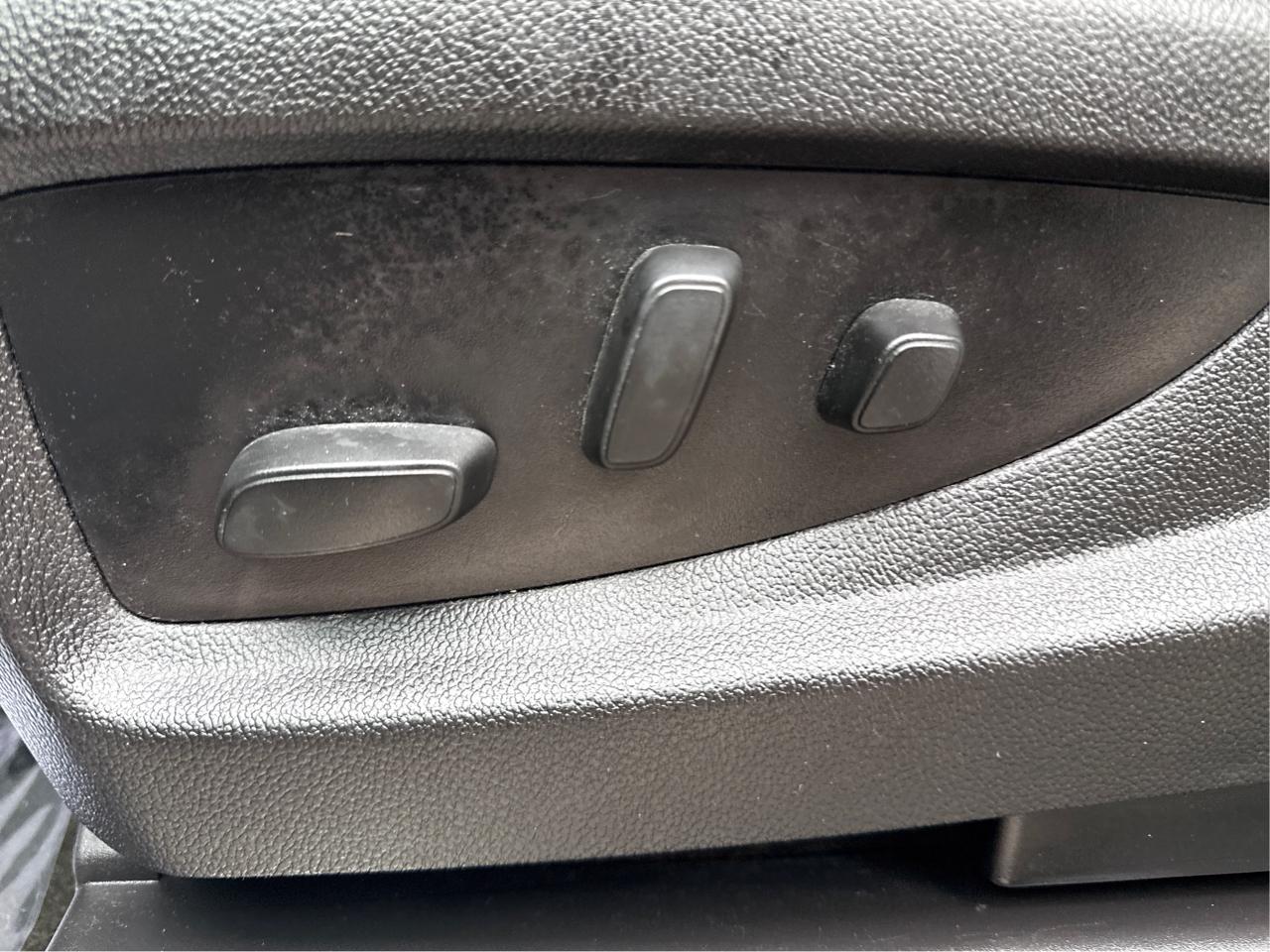 GMC Yukon SLT 4WD 2017