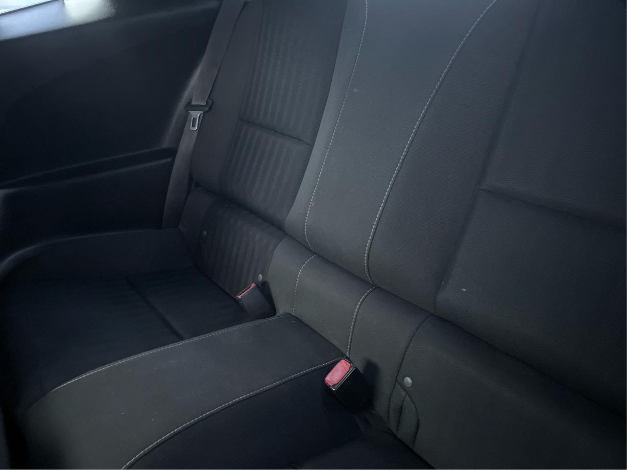 Chevrolet Camaro LS Coupe 2012