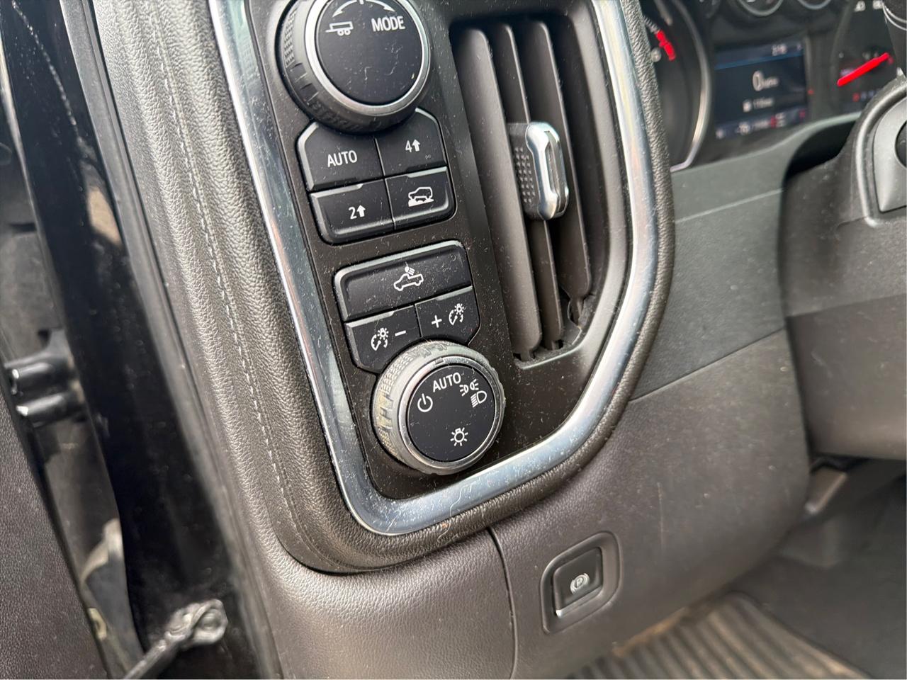 Chevrolet Silverado 1500 Limited LT Crew Cab Long Box 4WD 2022