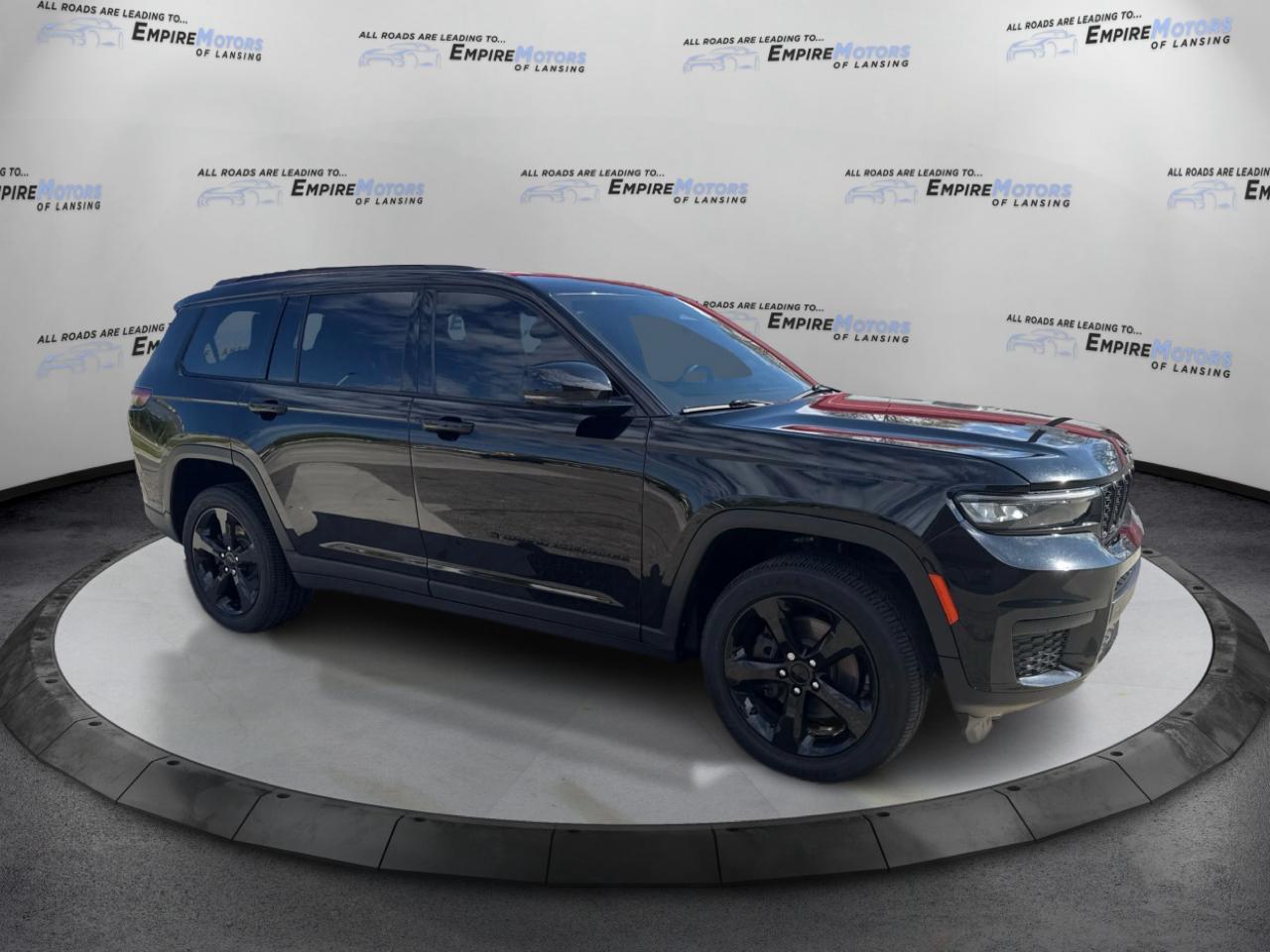 Jeep Grand Cherokee L Laredo 4WD 2023