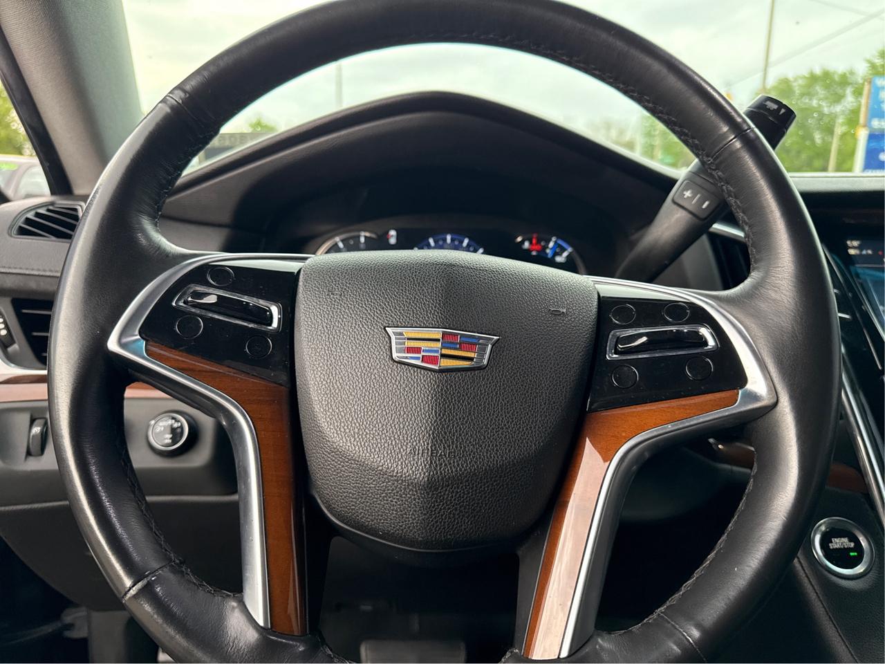 Cadillac Escalade ESV Standard 4WD 2018