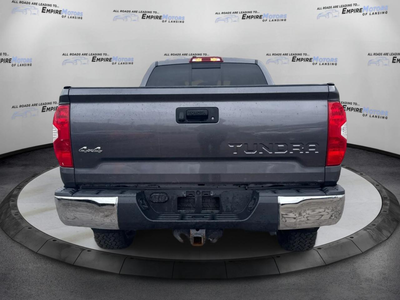 Toyota Tundra SR5 5.7L V8 Double Cab 4WD 2021