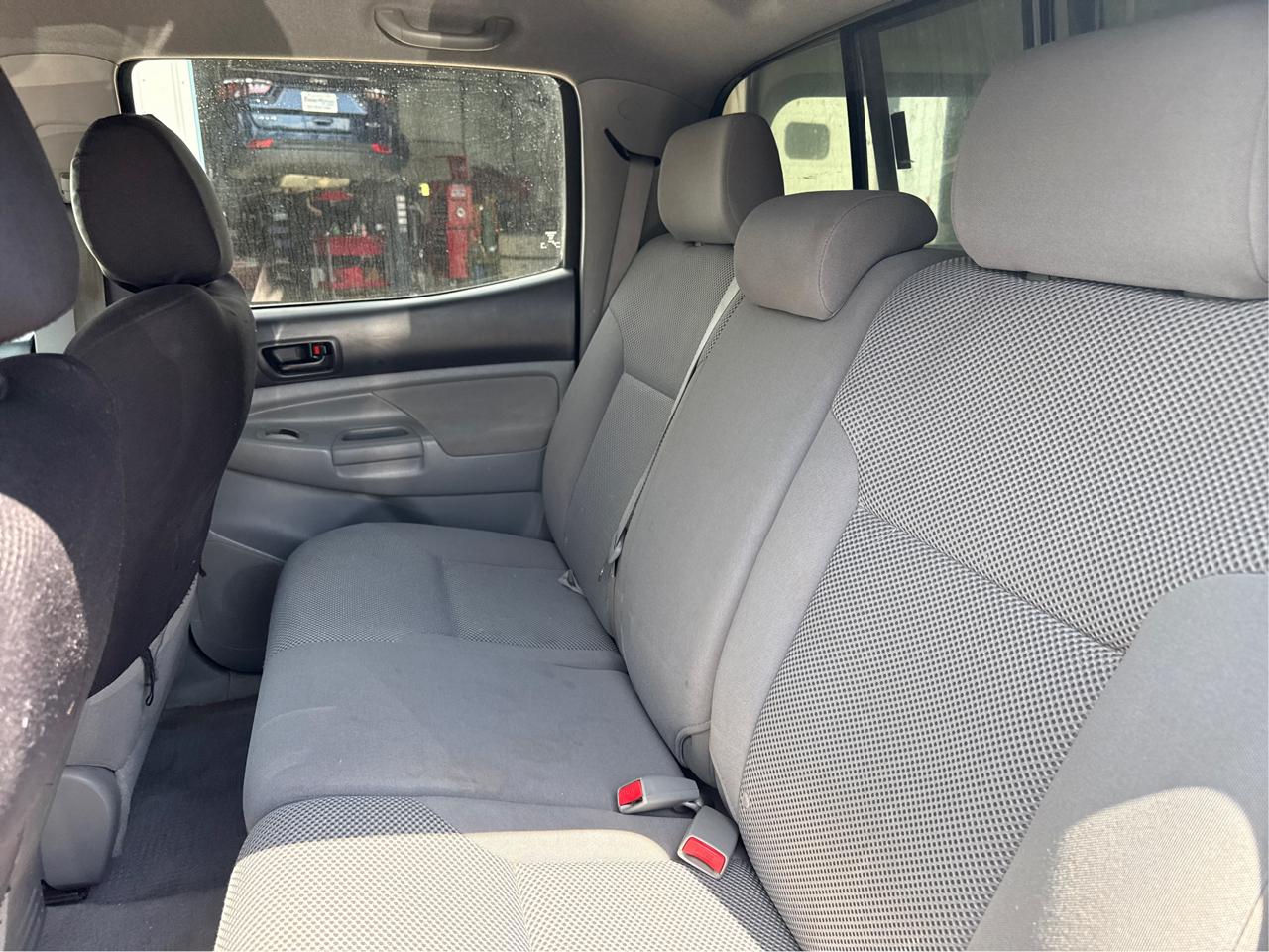 Toyota Tacoma Double Cab V6 4WD 2006