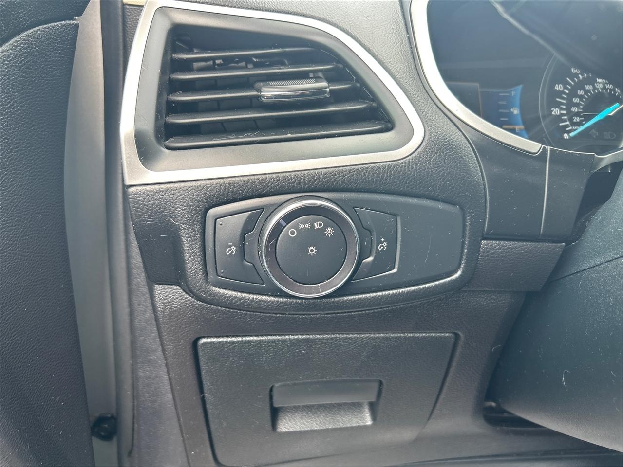 Ford Edge SEL FWD 2015