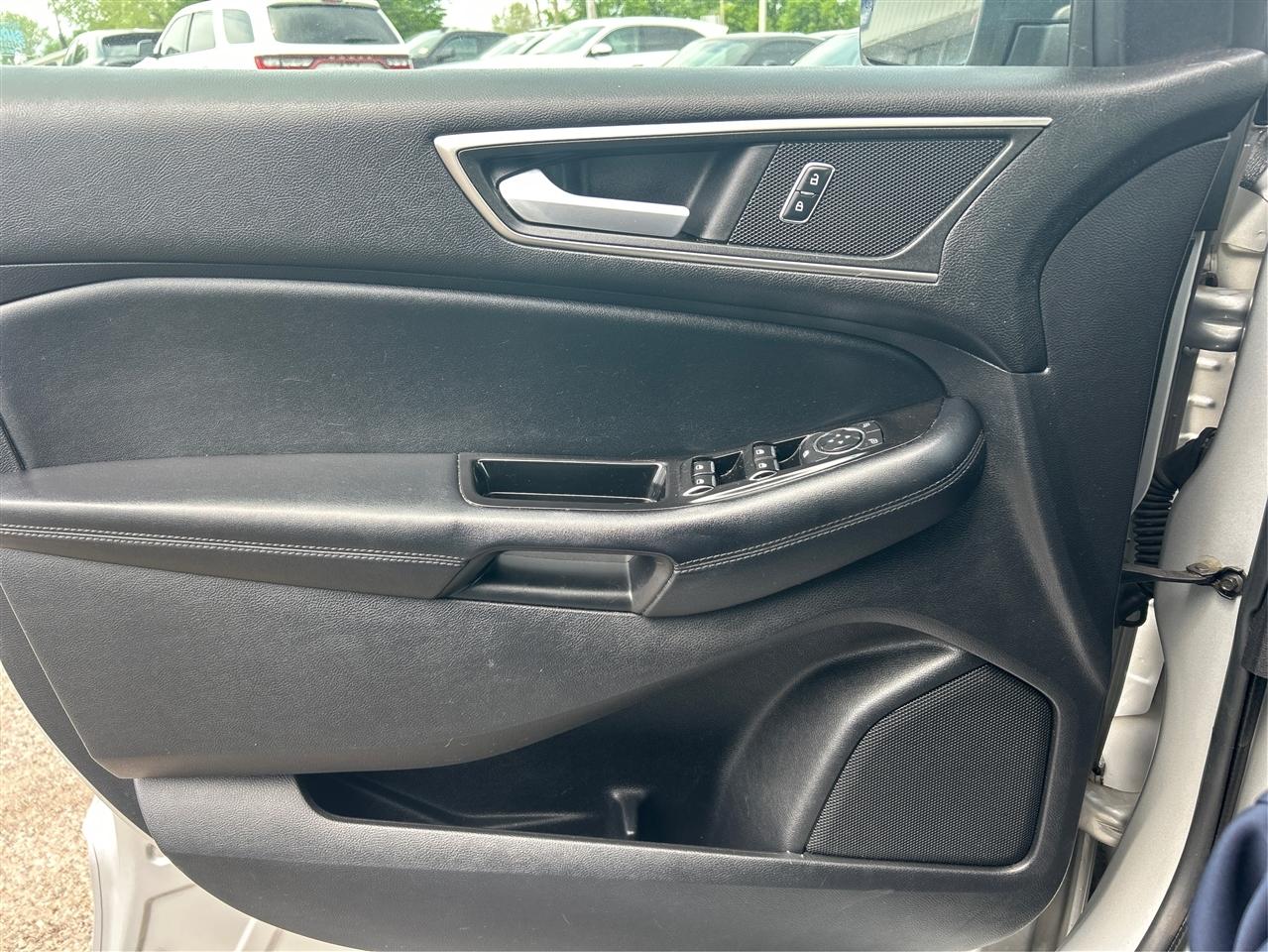 Ford Edge SEL FWD 2015