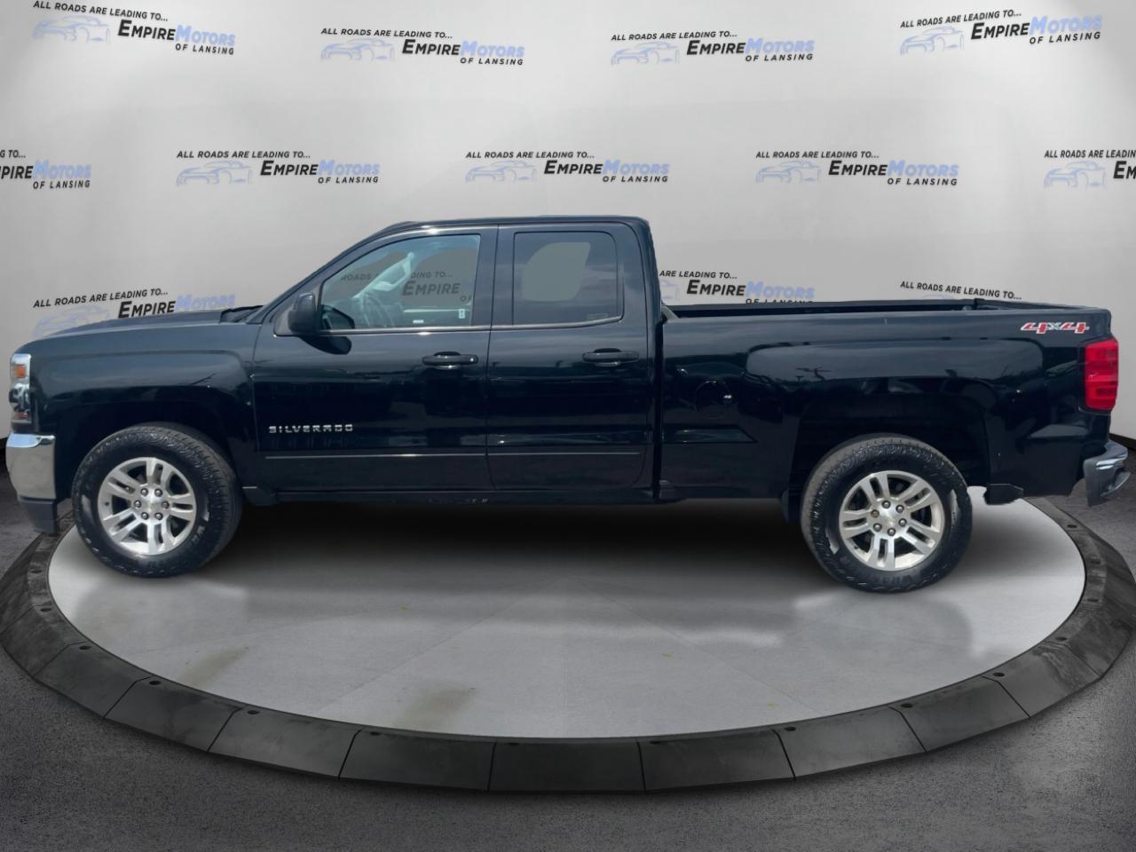 Chevrolet Silverado 1500 1LT Crew Cab 4WD 2016