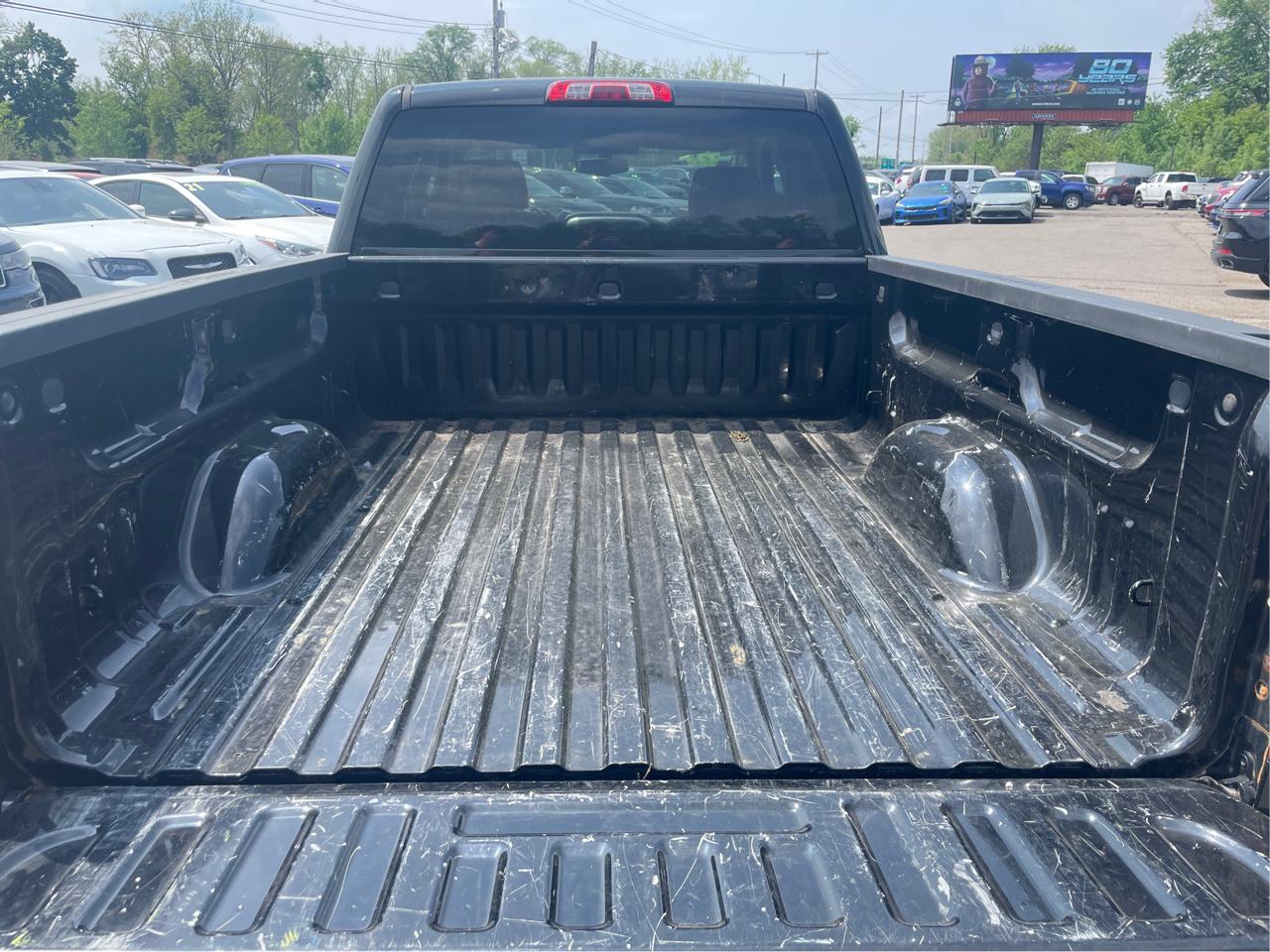 Chevrolet Silverado 1500 1LT Crew Cab 4WD 2016