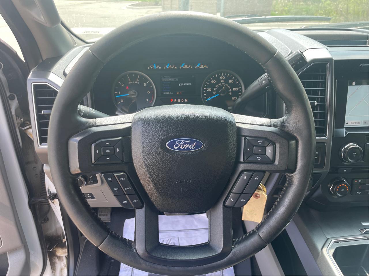 Ford F-150 XLT SuperCrew 4WD 2017