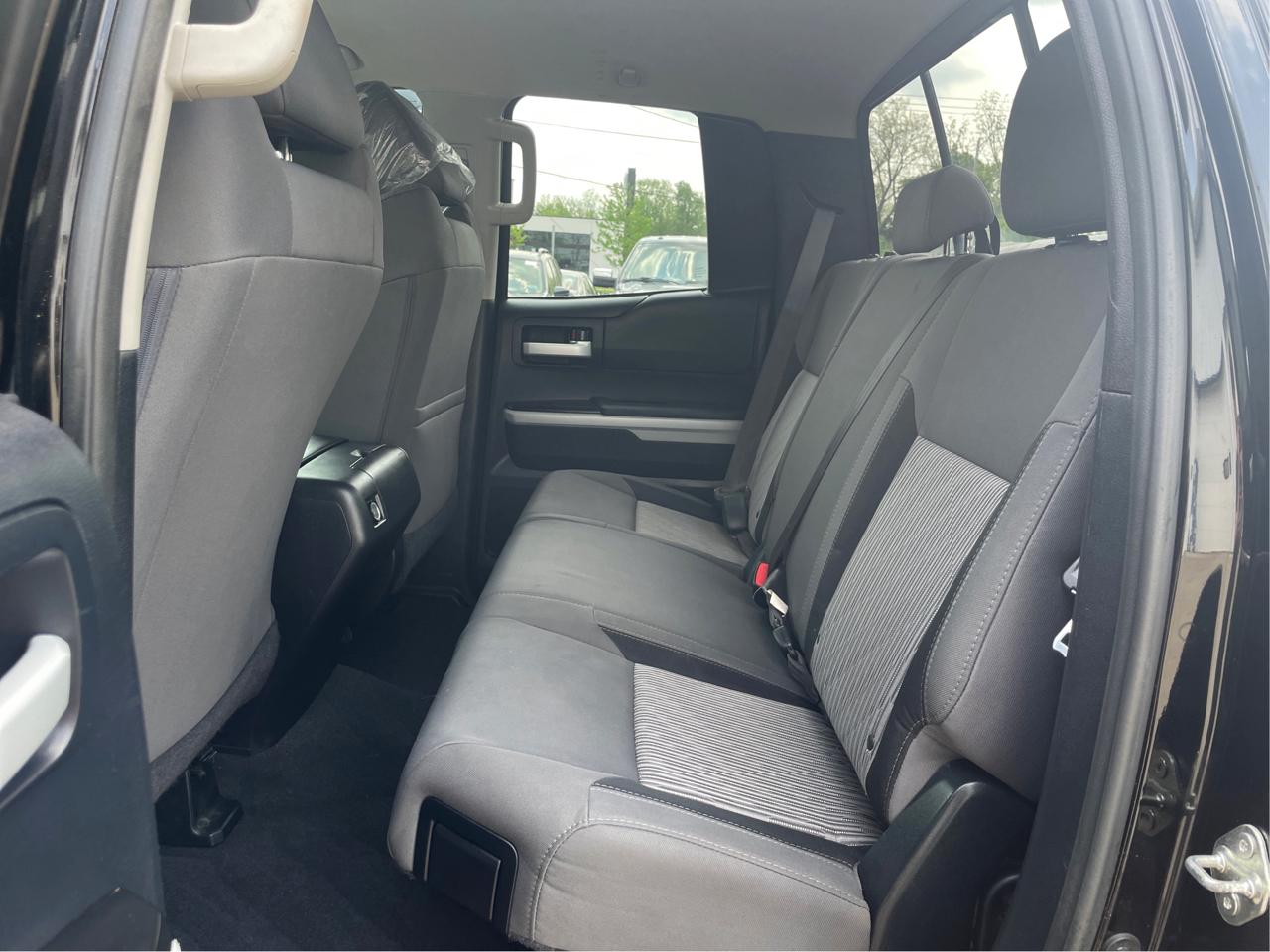 Toyota Tundra SR5 5.7L V8 FFV Double Cab 4WD 2014