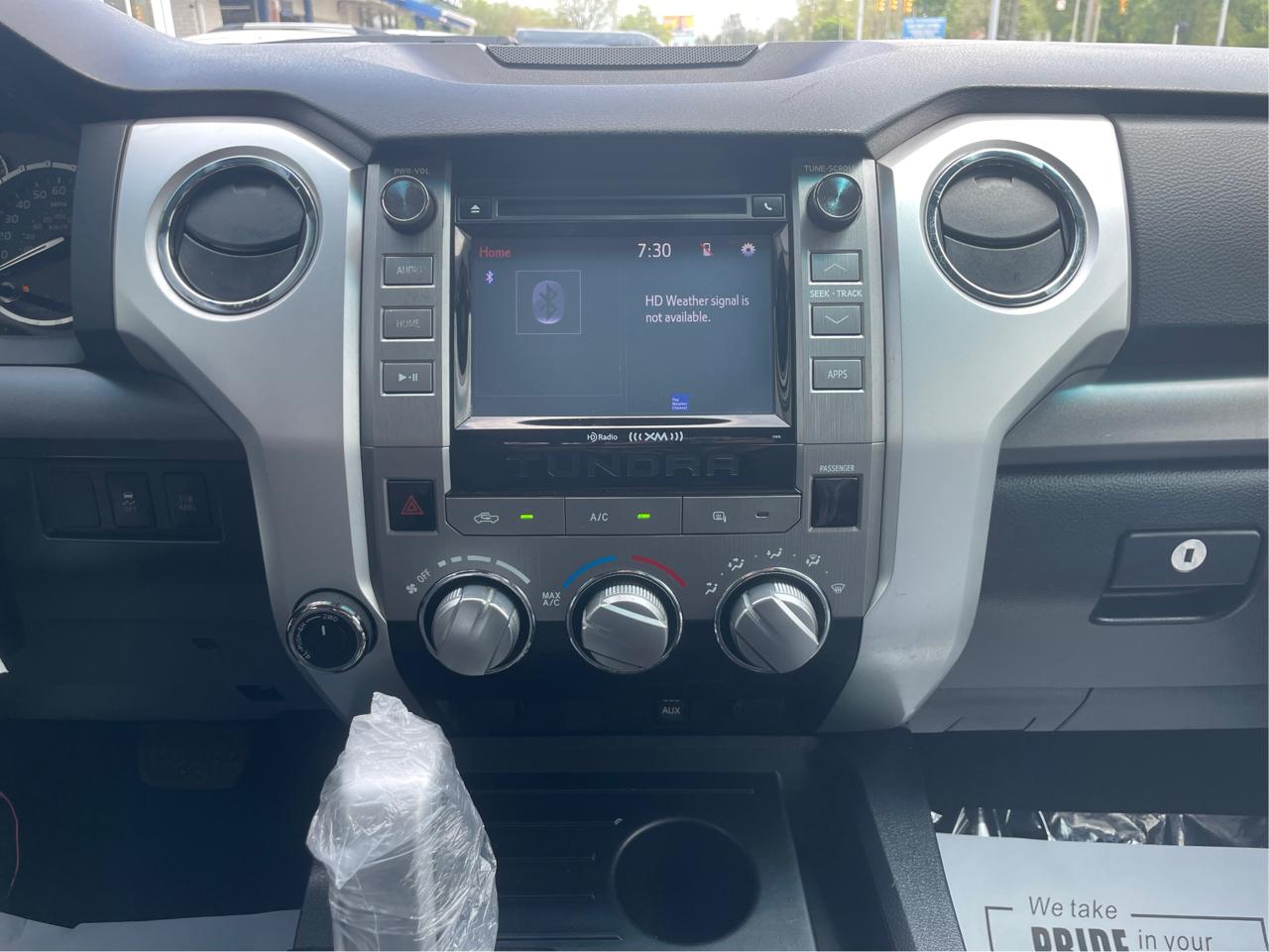 Toyota Tundra SR5 5.7L V8 FFV Double Cab 4WD 2014