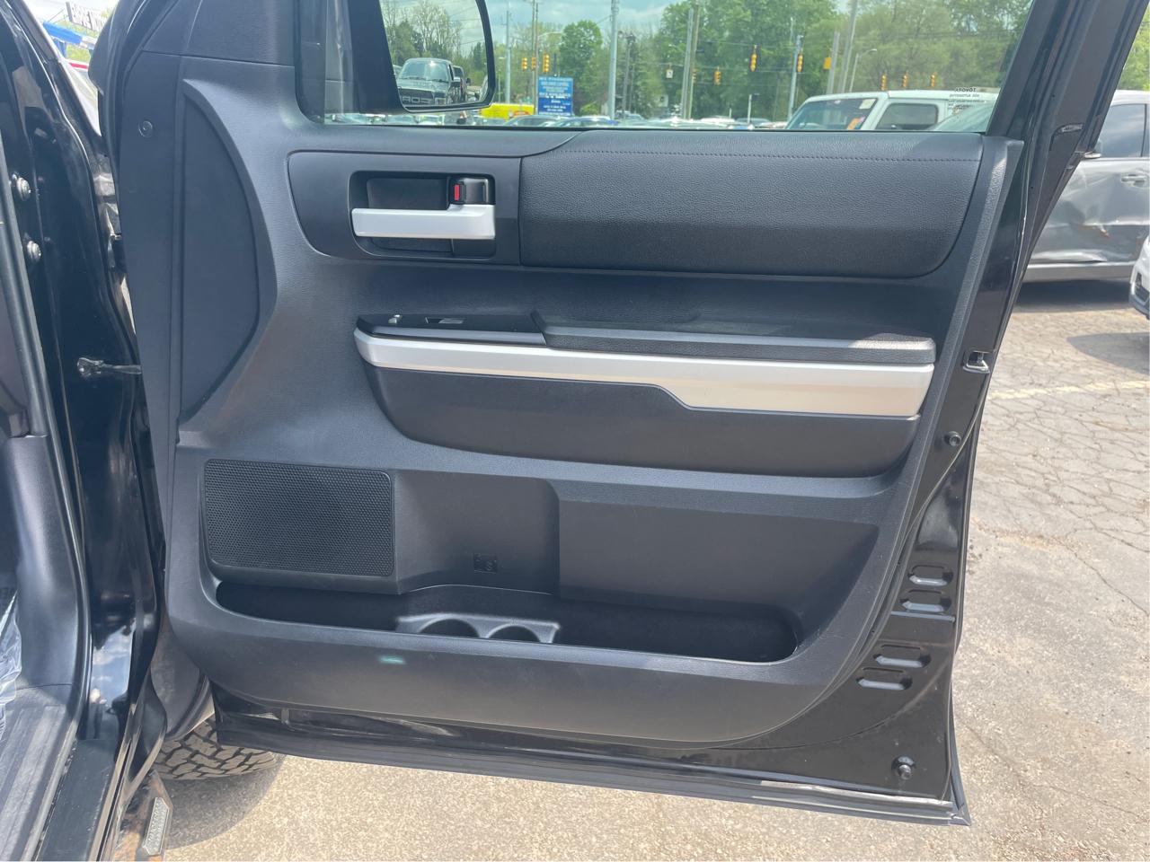 Toyota Tundra SR5 5.7L V8 FFV Double Cab 4WD 2014