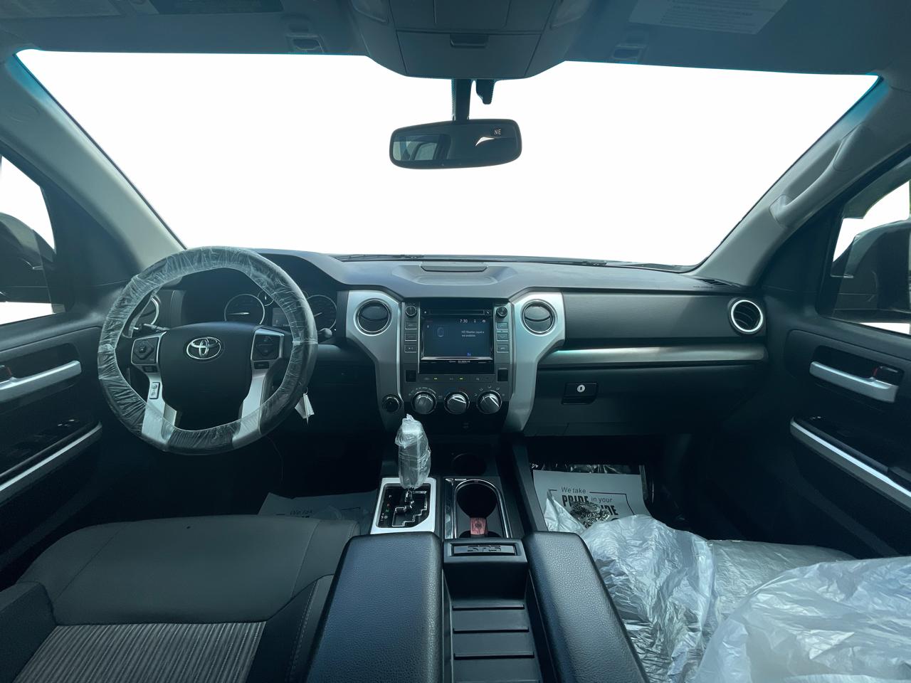 Toyota Tundra SR5 5.7L V8 FFV Double Cab 4WD 2014