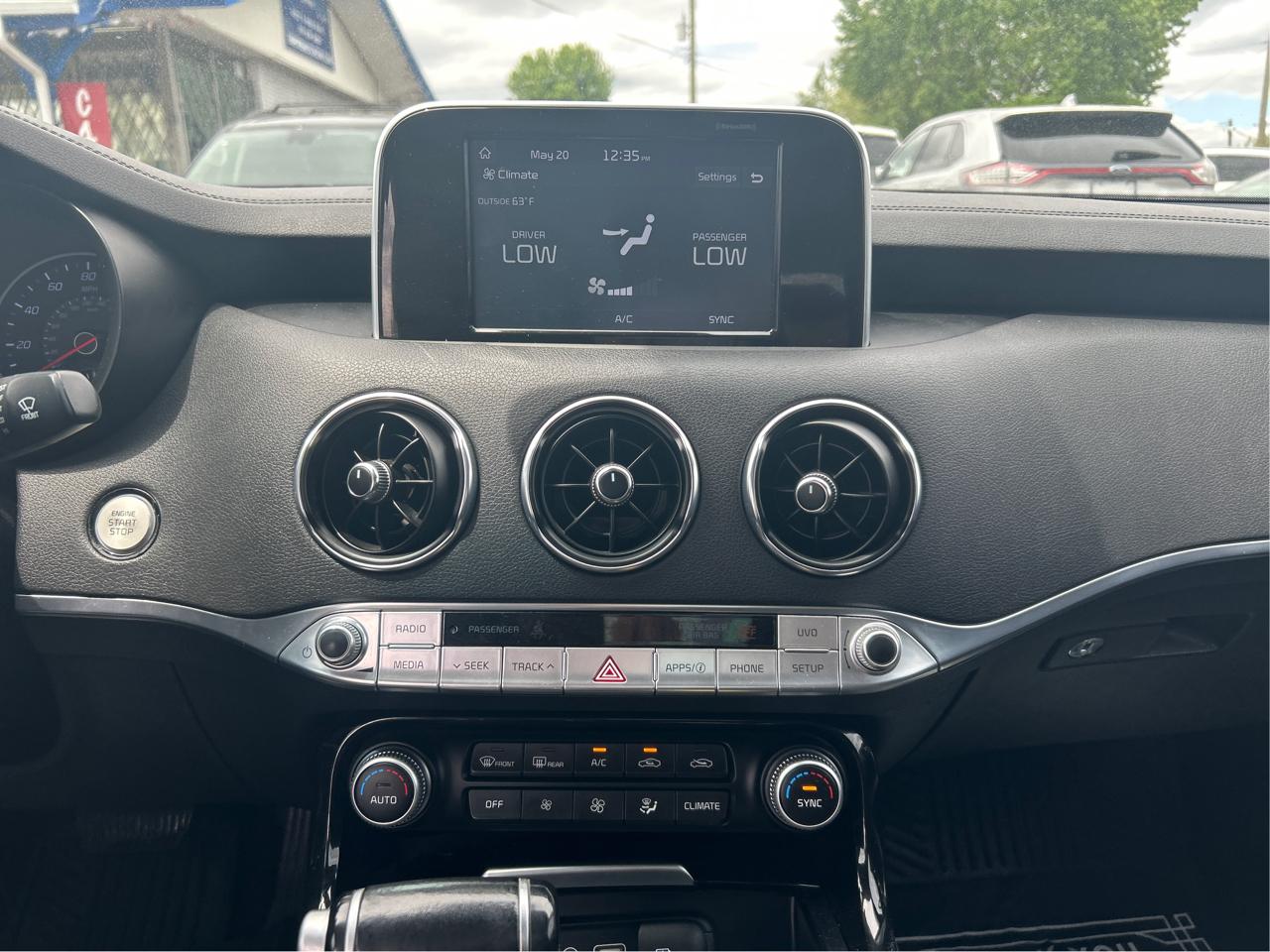 Kia Stinger Base 2018