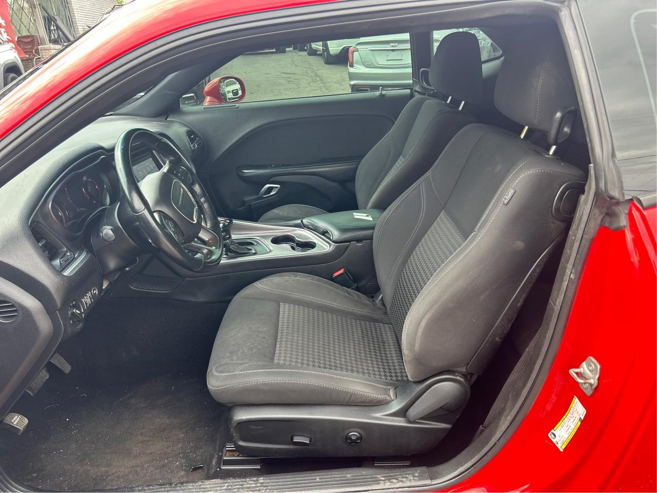 Dodge Challenger SXT 2019