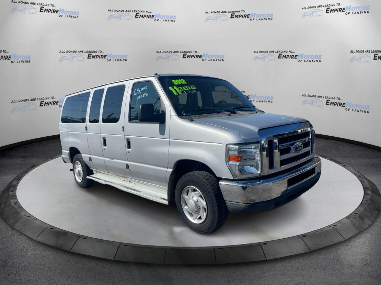 Ford Econoline E-350 XL Super Duty 2012