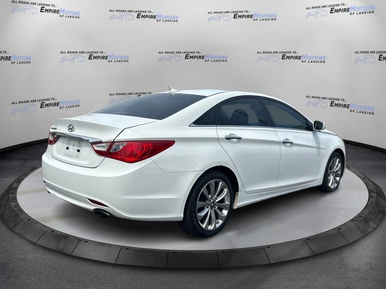 Hyundai Sonata Limited Auto 2011