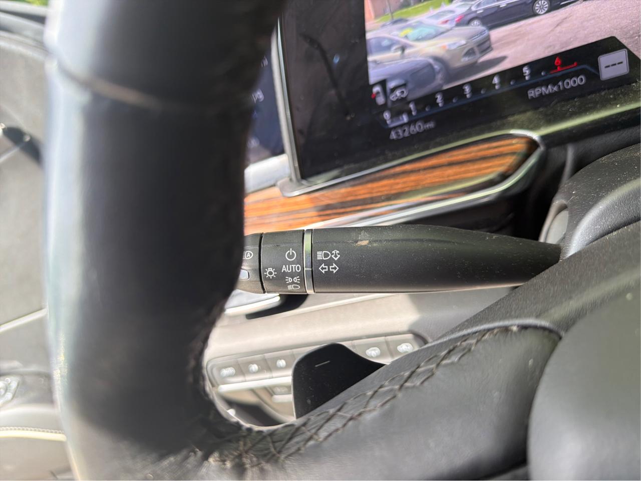 Cadillac Escalade Premium Luxury AWD 2023