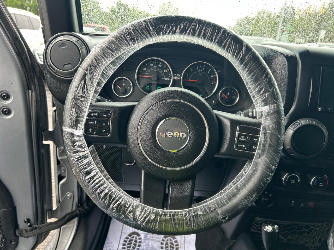 Jeep Wrangler Unlimited Sport 4WD 2015